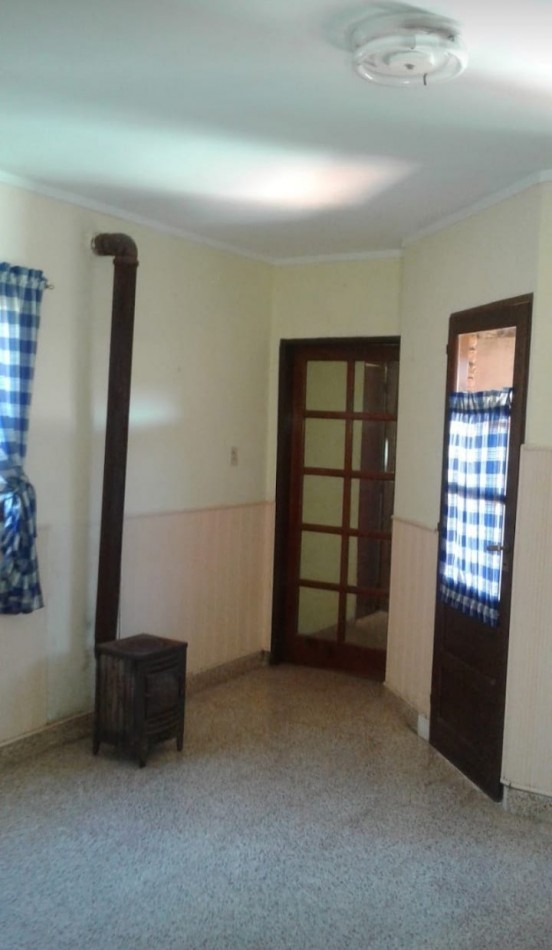 Casa con departamento y local comercial en Monte Vera, Santa Fe