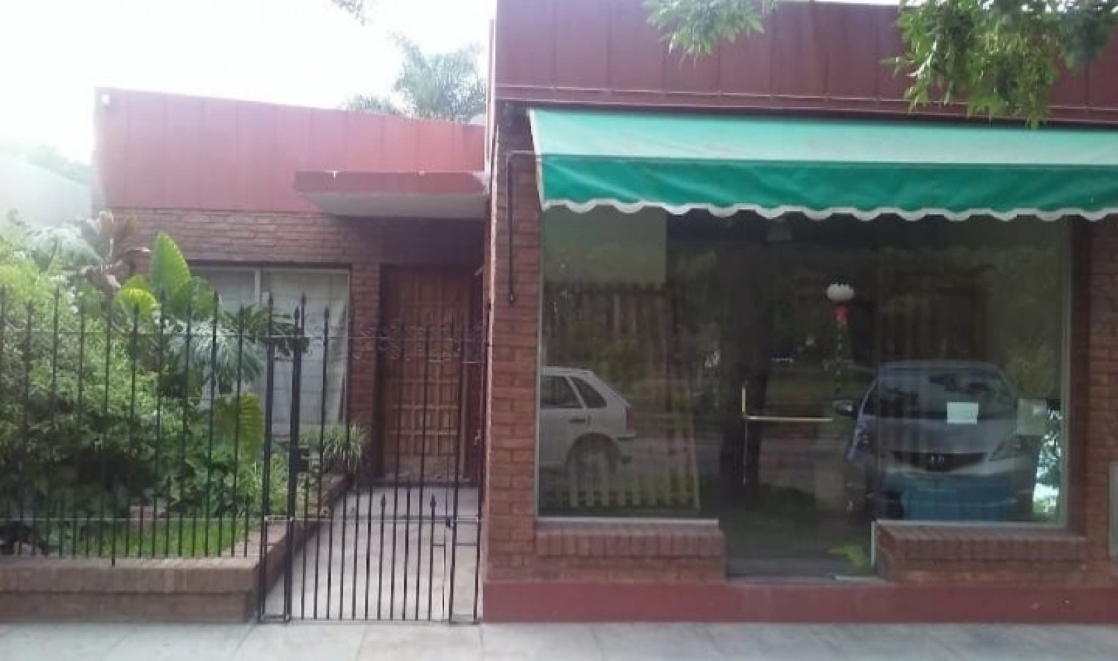 Casa con departamento y local comercial en Monte Vera, Santa Fe