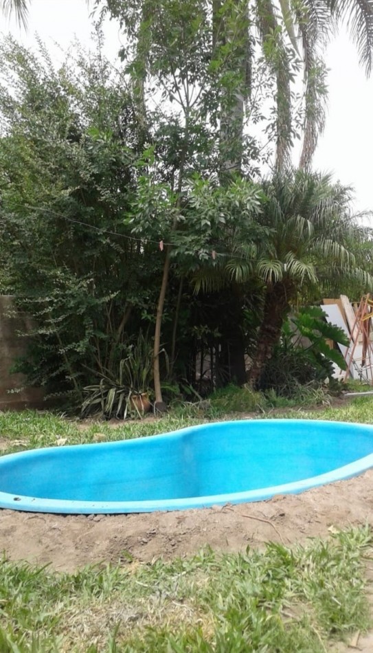 Casa con departamento y local comercial en Monte Vera, Santa Fe