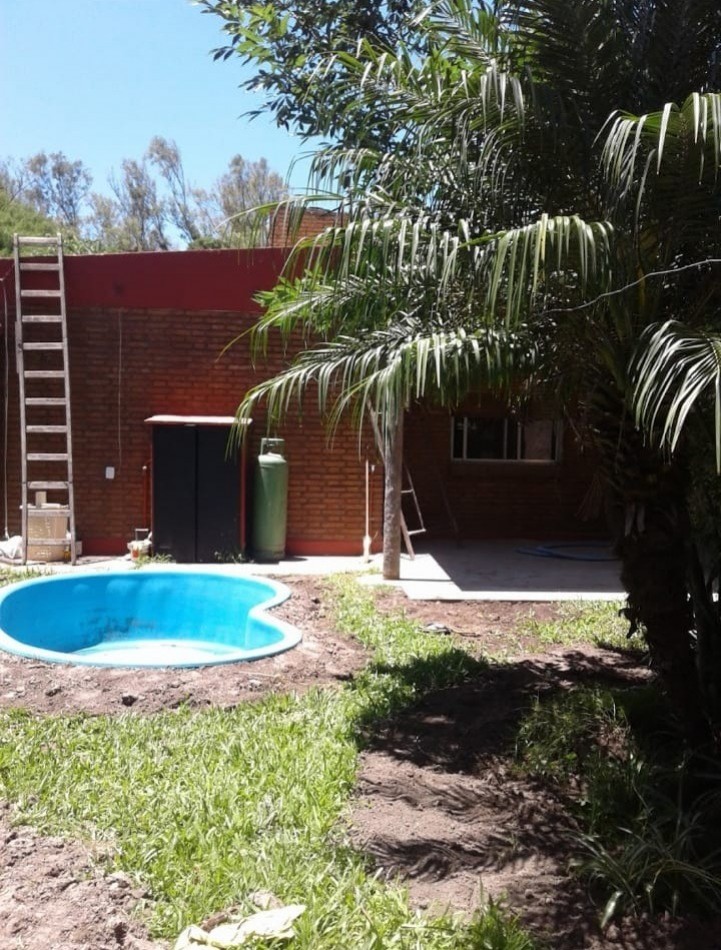 Casa con departamento y local comercial en Monte Vera, Santa Fe