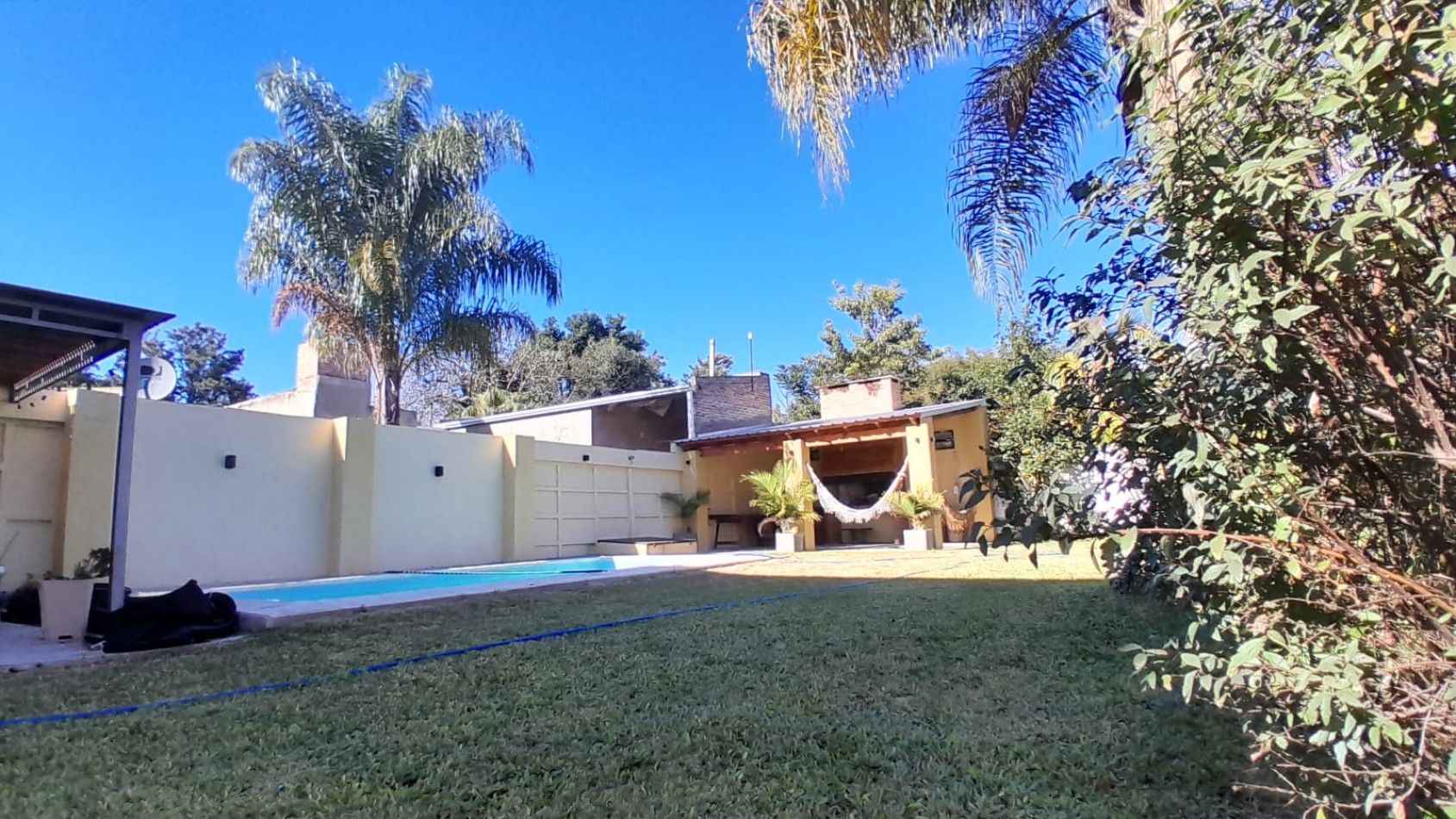 CASA, DUPLEX Y PISCINA EN SANTA ROSA DE CALCHINES, SANTA FE