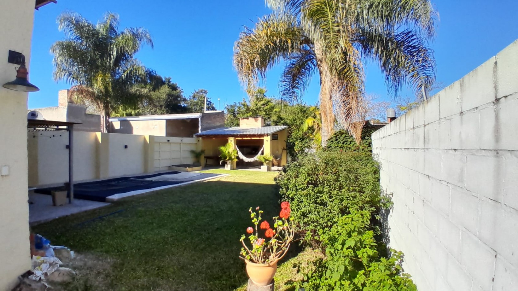 CASA, DUPLEX Y PISCINA EN SANTA ROSA DE CALCHINES, SANTA FE