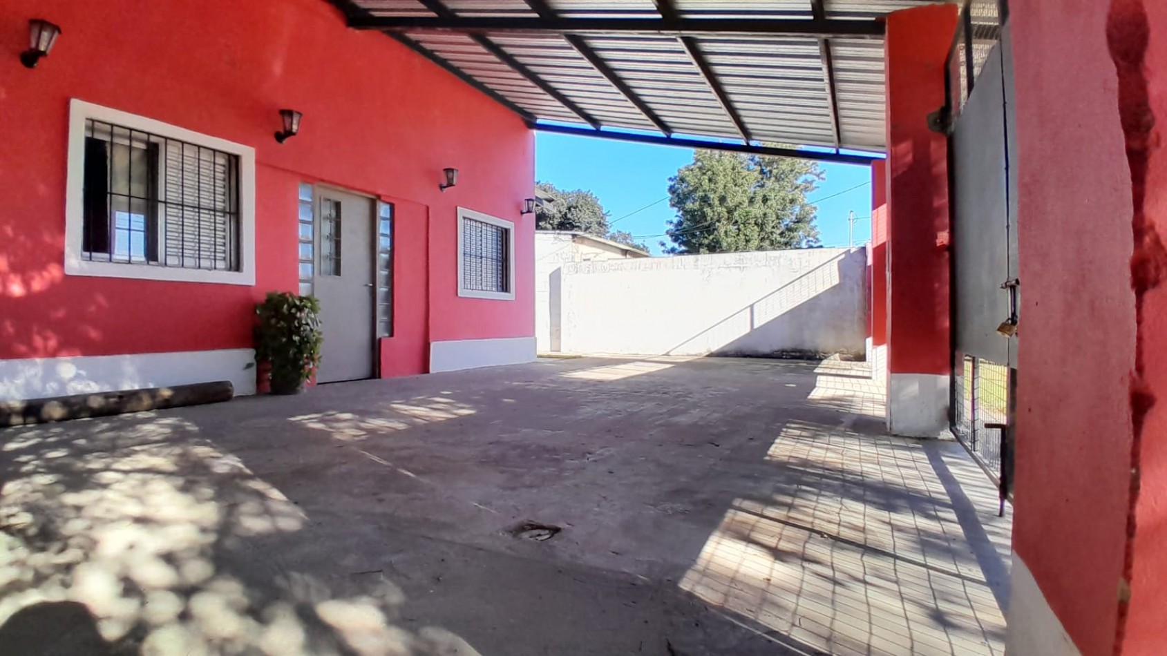 CASA, DUPLEX Y PISCINA EN SANTA ROSA DE CALCHINES, SANTA FE