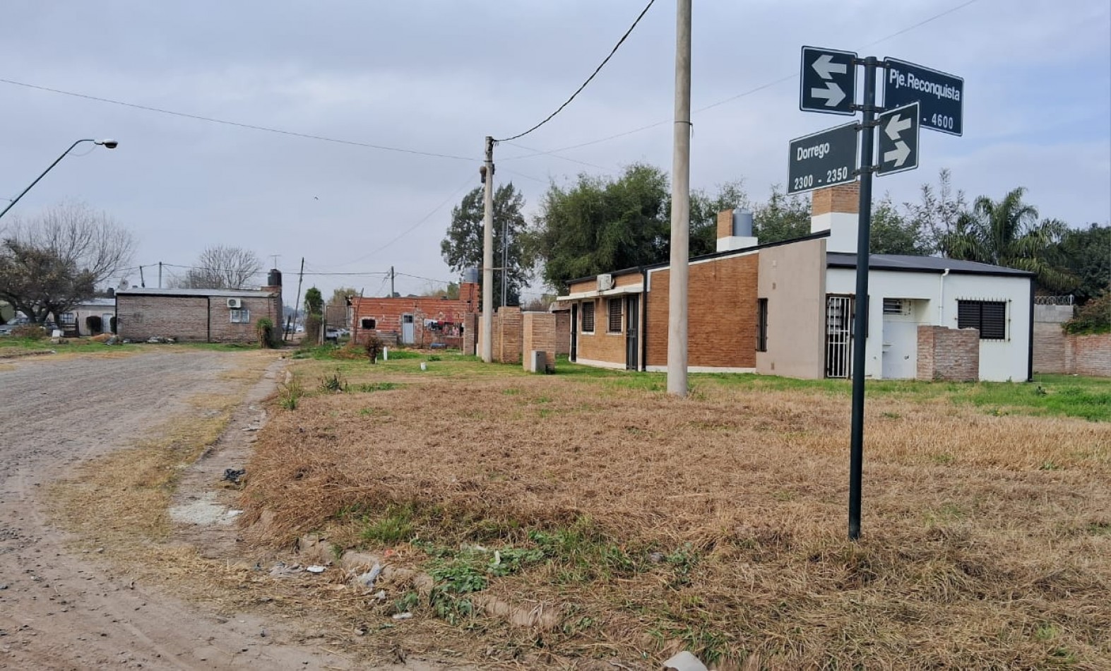 LOTE EN BARRIO ATE, SANTO TOME