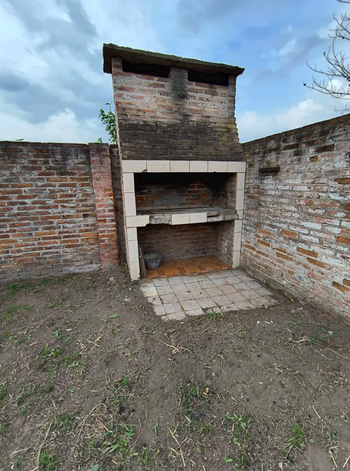 CASA AL FRENTE, EN BARRIO PUNTA NORTE, CIUDAD DE SANTA FE