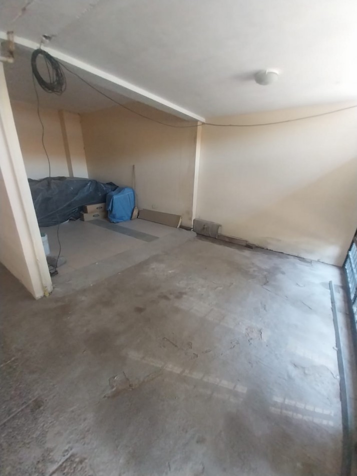 Casa al frente a metros de Av. Aristobulo del Valle, Pje Pasteur al 7440, Santa Fe 