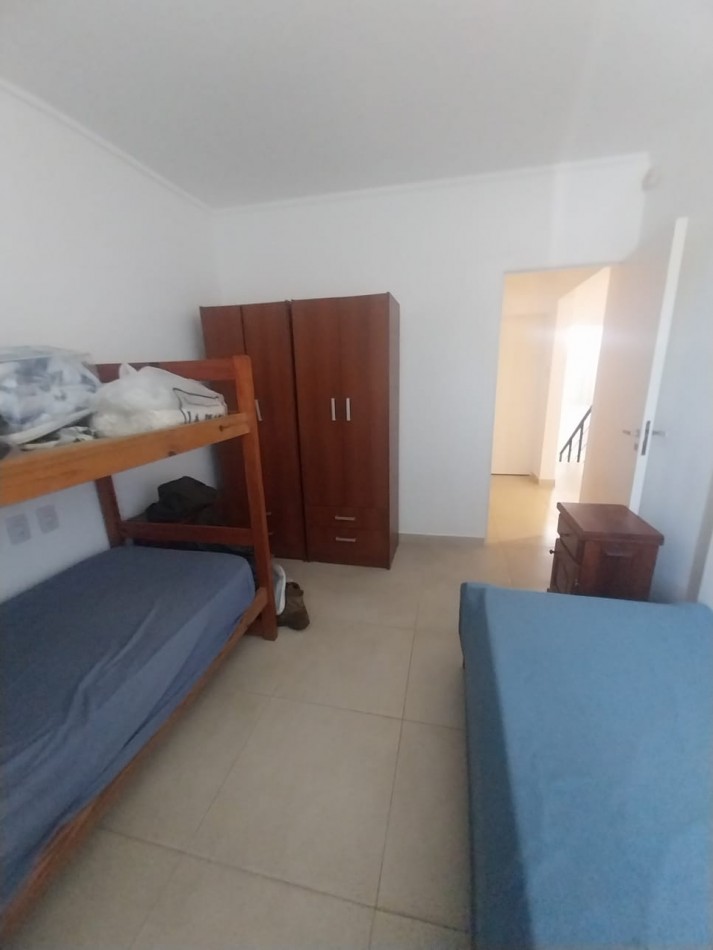 Casa al frente a metros de Av. Aristobulo del Valle, Pje Pasteur al 7440, Santa Fe 