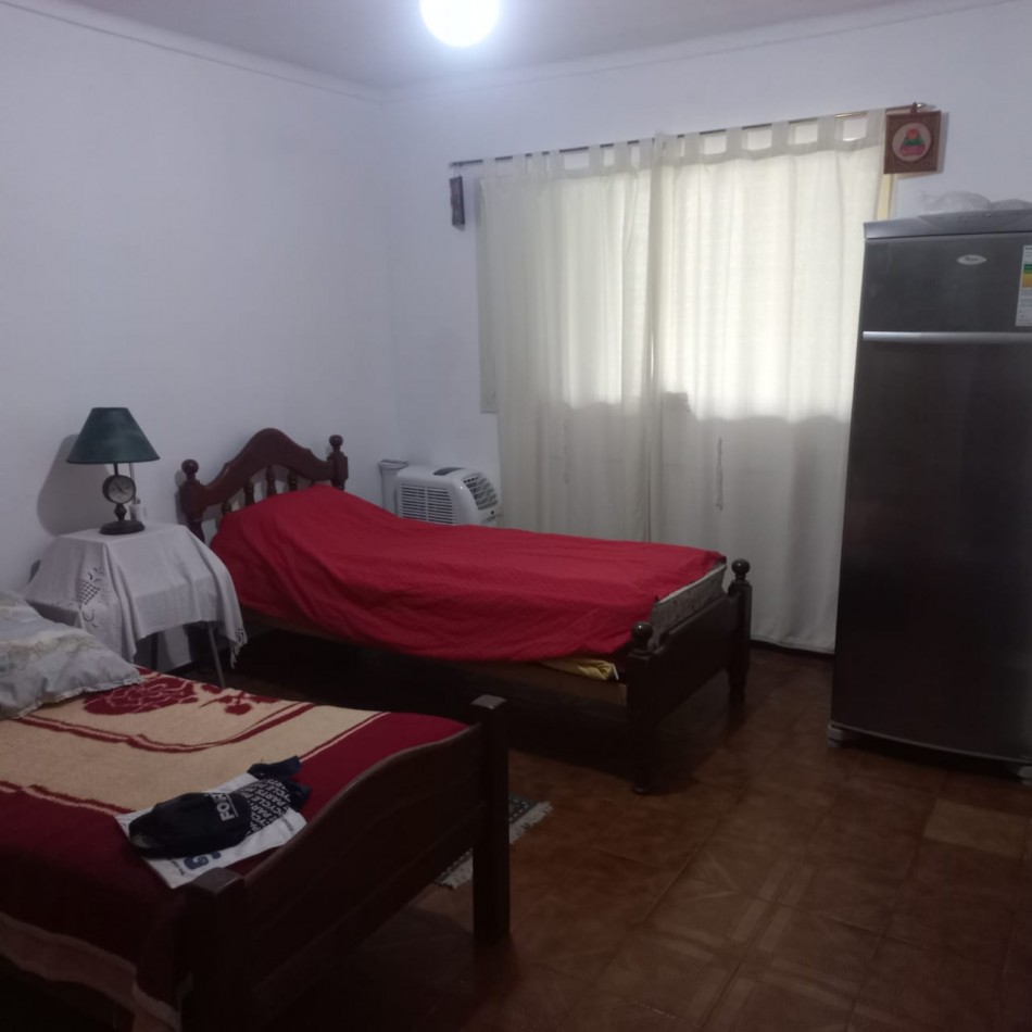 CASA EN BARRIO SIETE JEFES, SANTA FE