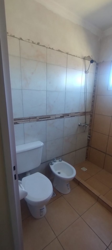INTERNO DE DOS DORMITORIOS A 50 METROS DE AV. RICHIERI