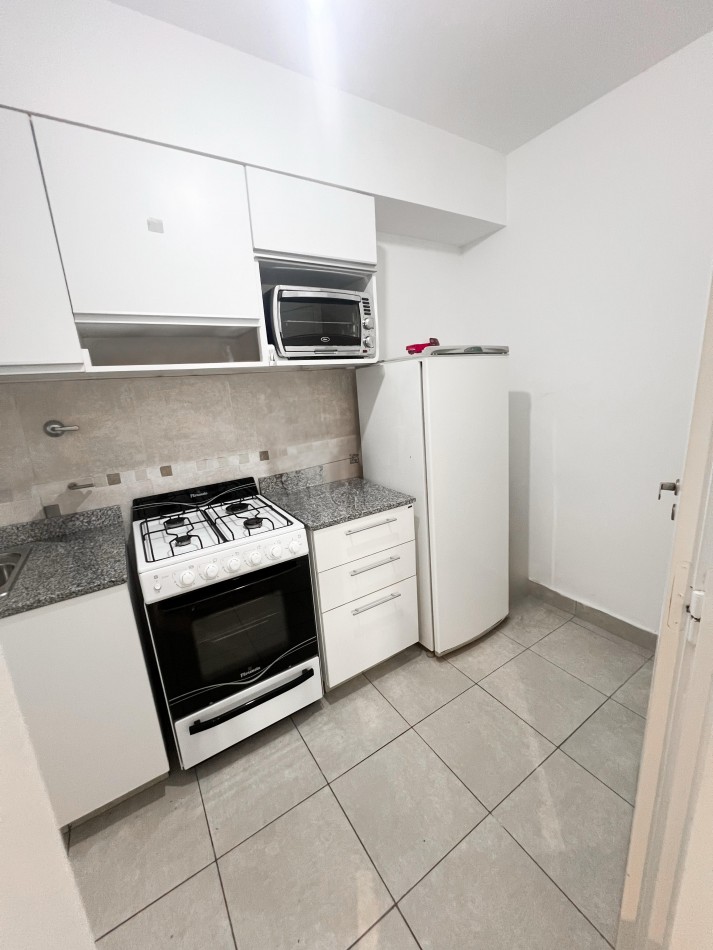 DEPARTAMENTO DE DOS DORMITORIOS A METROS DE AV. FREYRE, SANTA FE