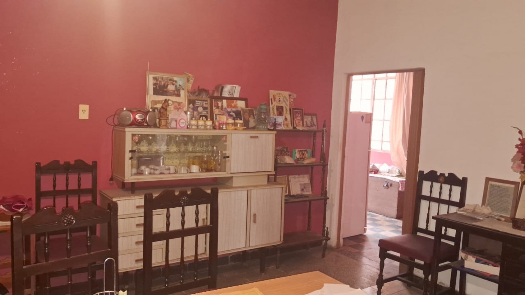 CASA AL FRENTE + DUPLEX INTERNO