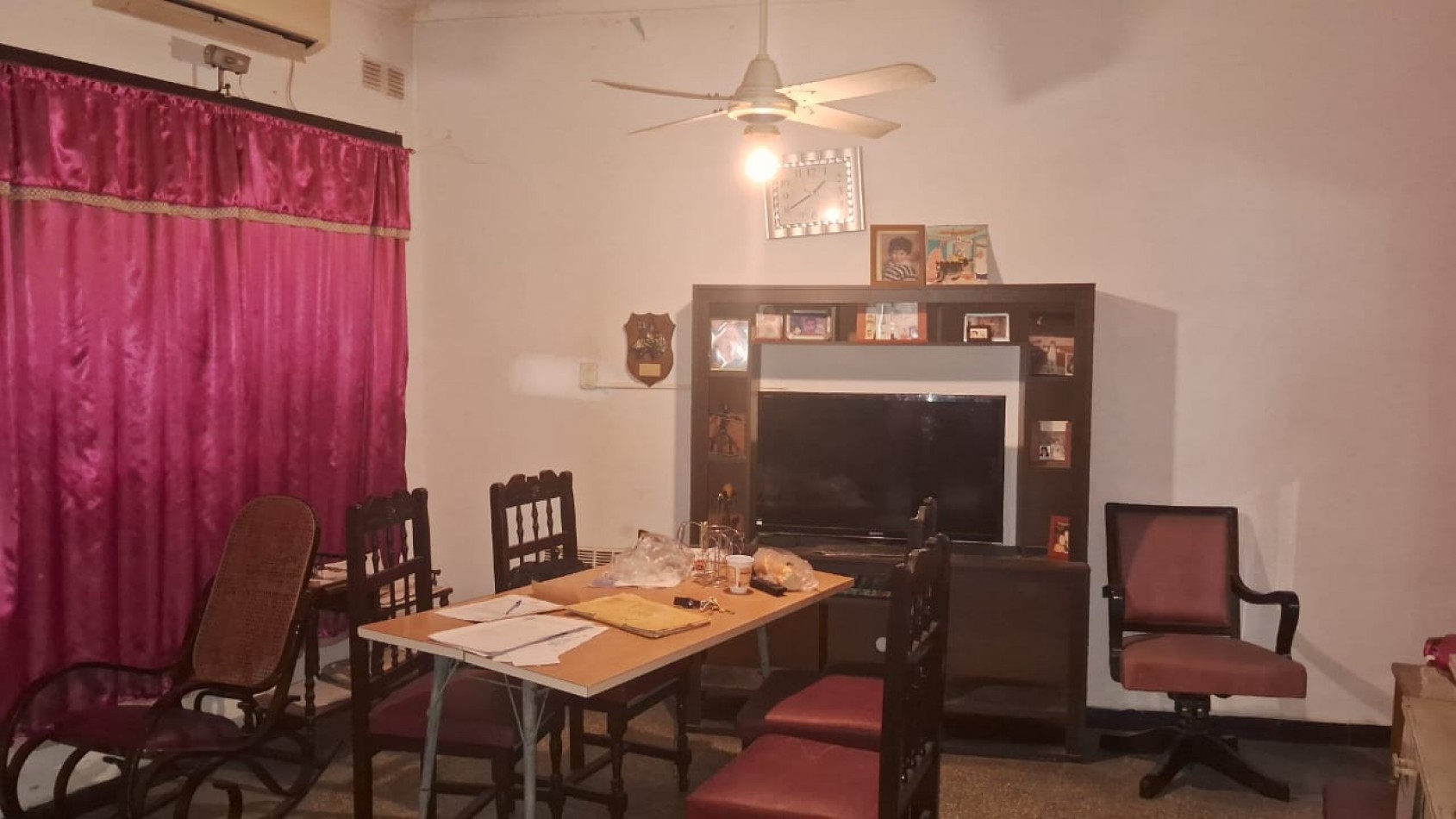 CASA AL FRENTE + DUPLEX INTERNO