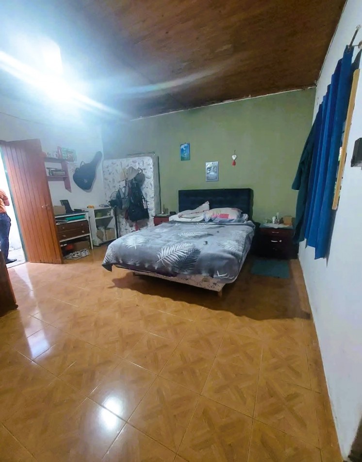 CASA INTERNA DE DOS DORMITORIOS Y PATIO VERDE