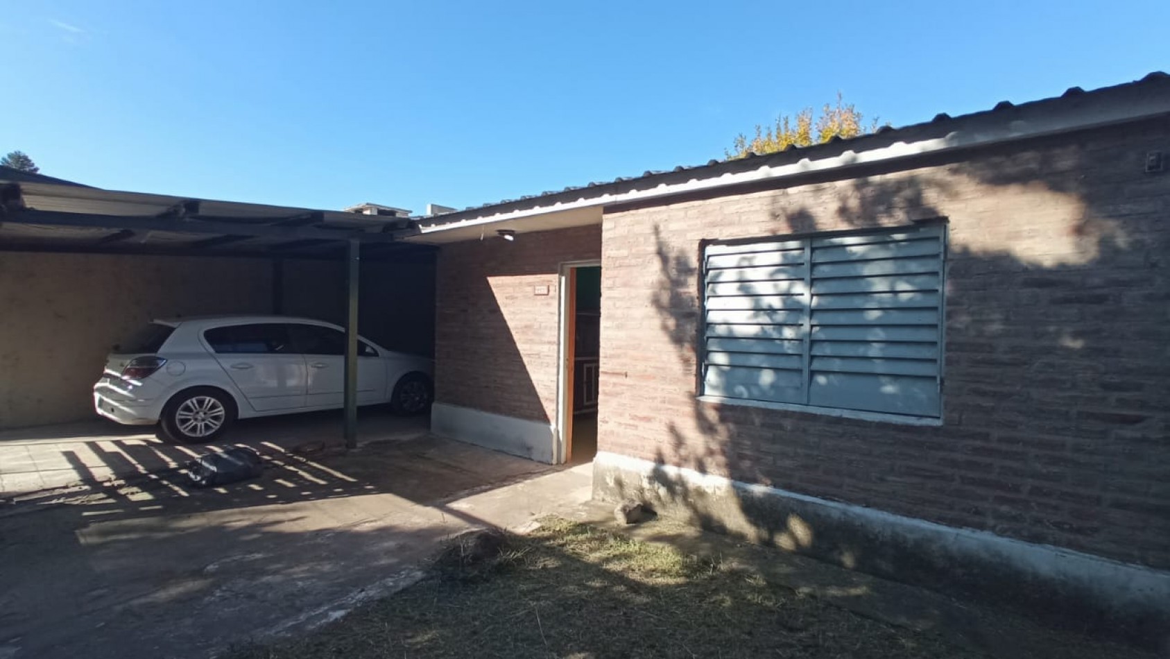 CASA QUINTA EN SAUCE VIEJO.