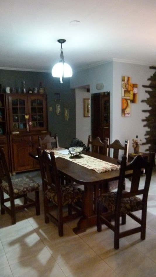 CASA DE 2 DORMITORIOS + DEPARTAMENTO, SANTO TOME