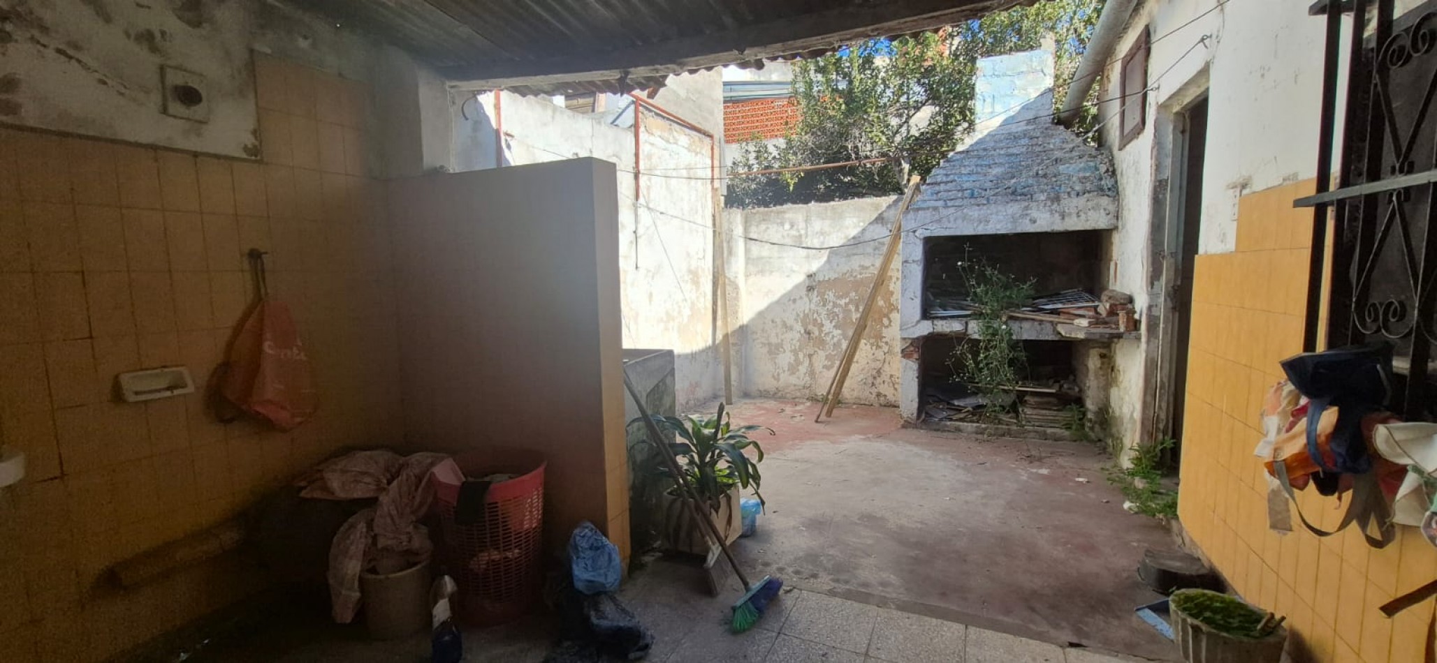 CASA EN VENTA - BARRIO MAYORAZ