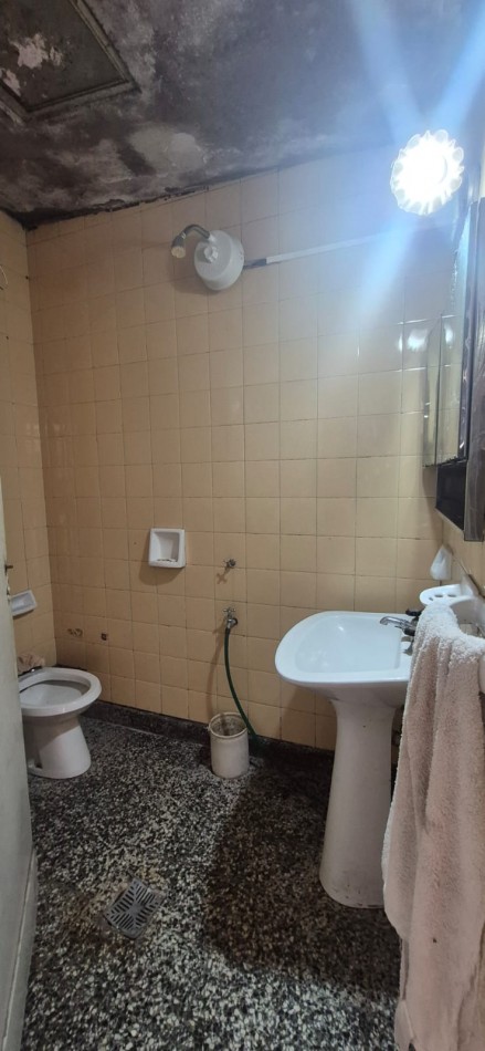 CASA EN VENTA - BARRIO MAYORAZ