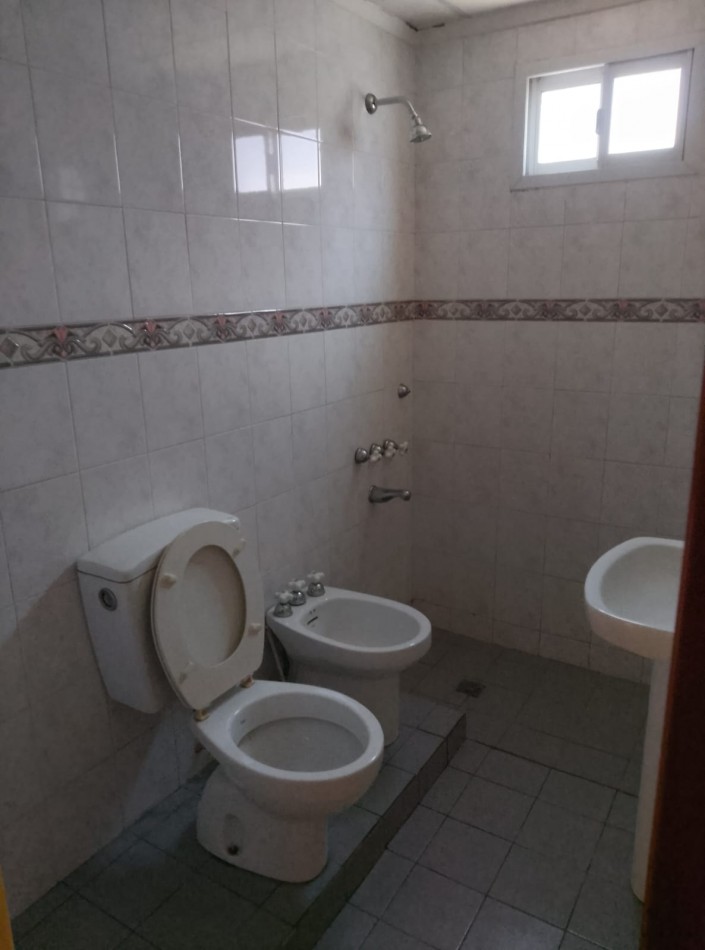 CASA EN B° DON BOSCO, SANTA FE