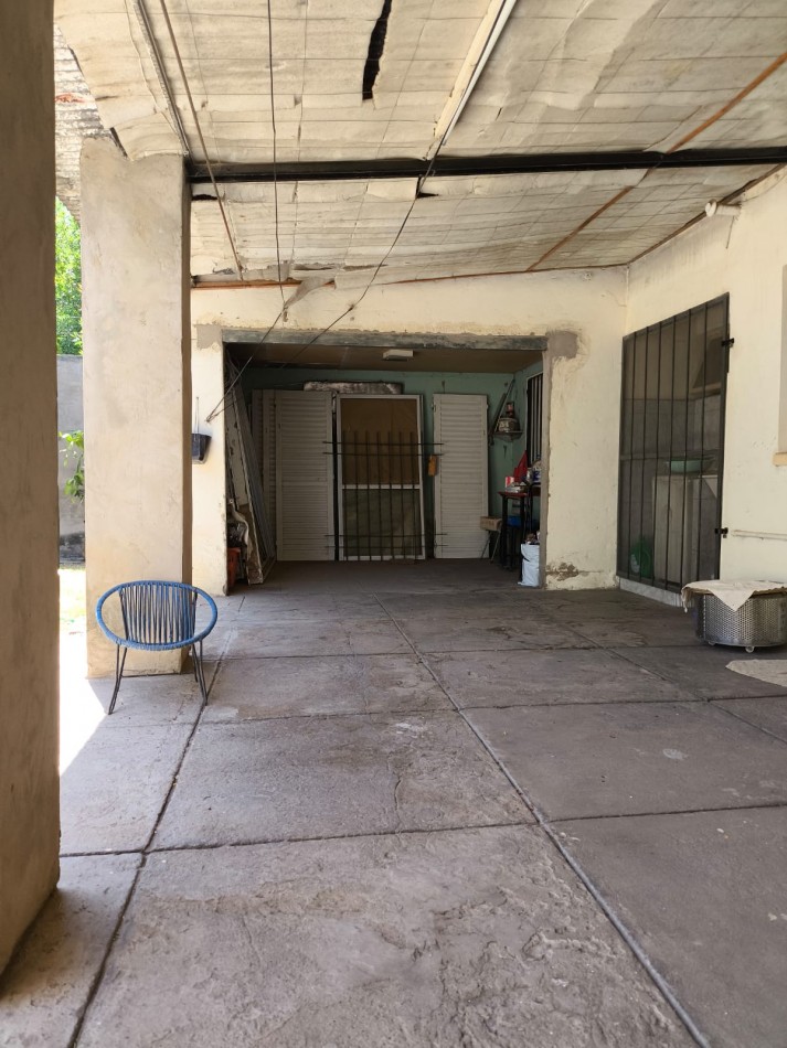 CASA CON TRES DORMITORIOS, B° LOURDES, SANTO TOME