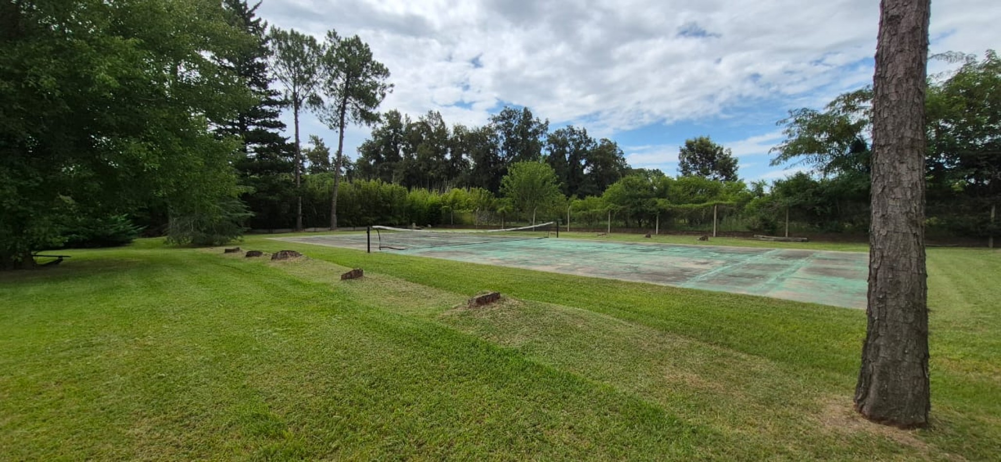 9 LOTES CON IMPORTANTE CASA, SANTA FE