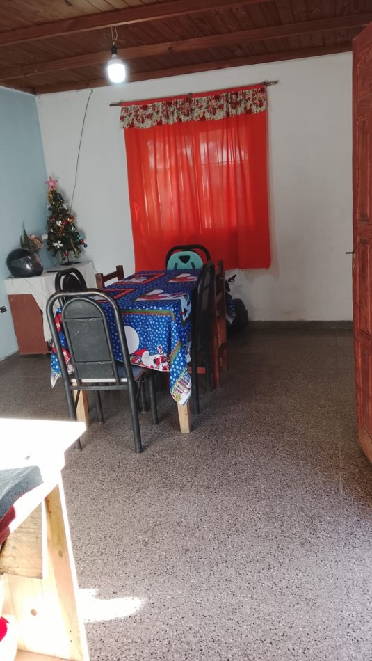 CASA A METROS DE AVENIDA EN SANTO TOME, SANTA FE