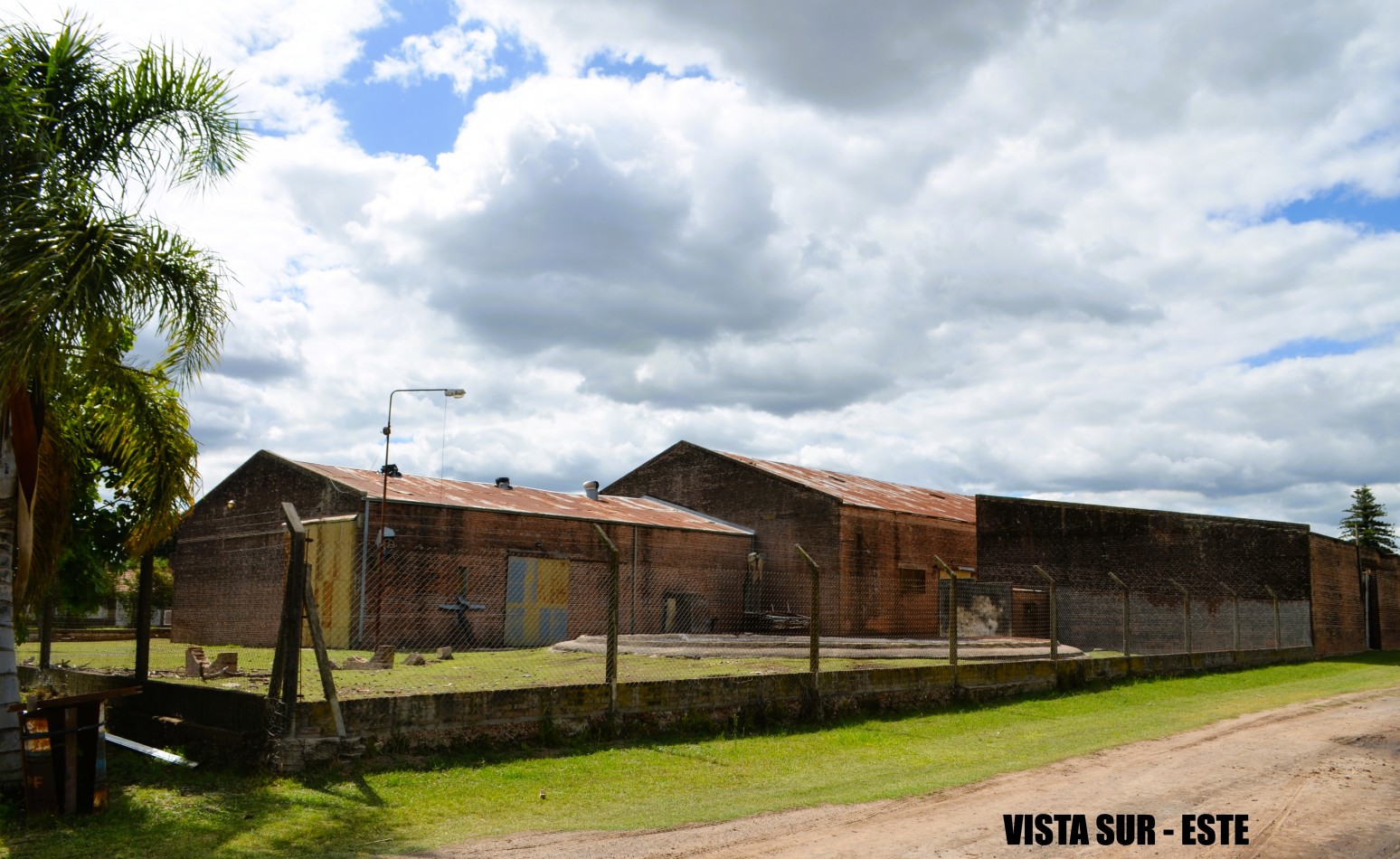 COMPLEJO DE GALPONES, DEPOSITOS Y OFICINAS, NELSON, SANTA FE