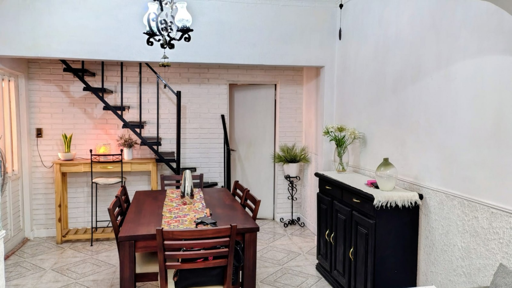 CASA DE DOS PLANTAS BAJO PH EN BARRIO ROMA, SANTA FE