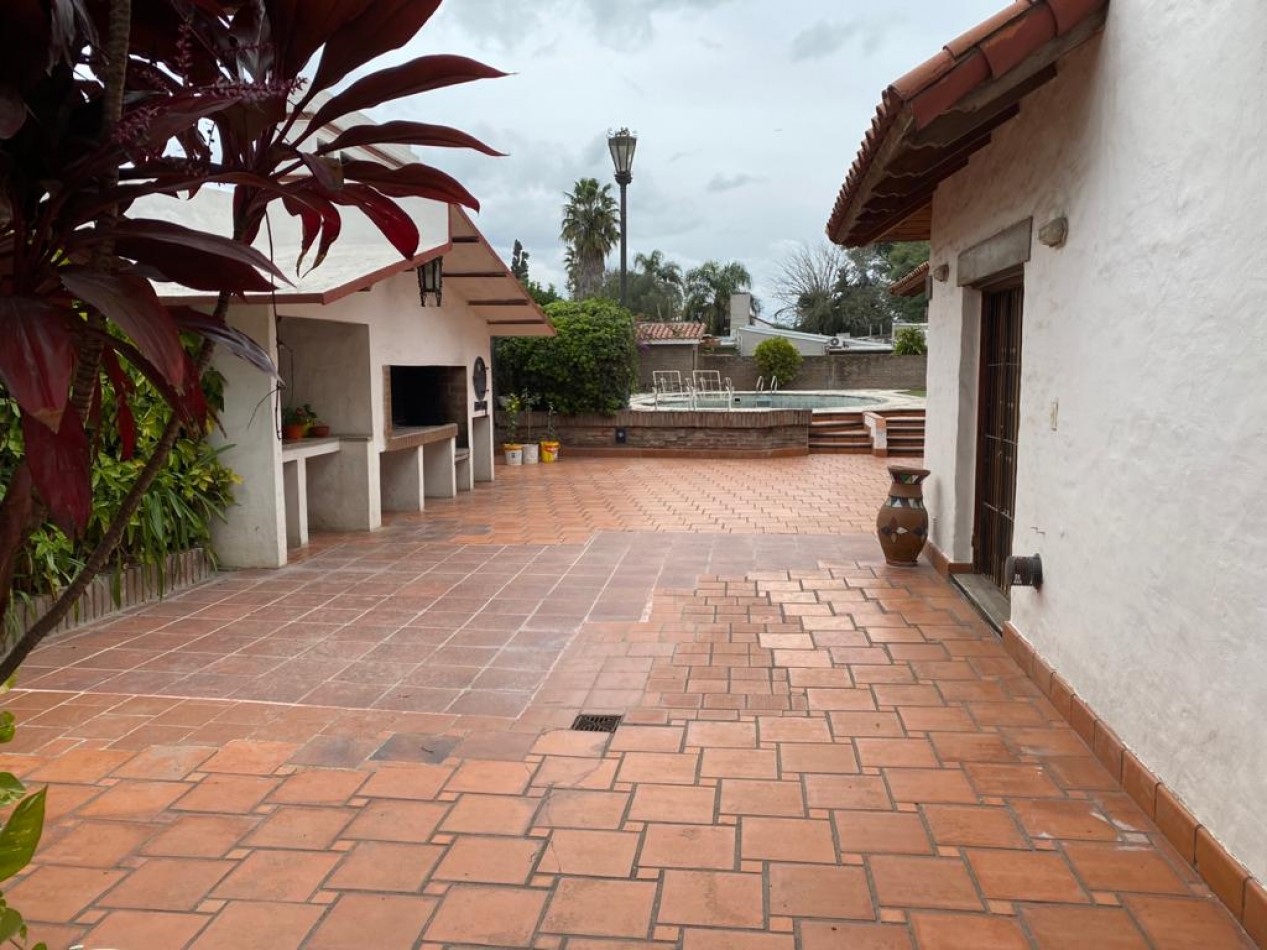 CASA DE ESTILO, AV. RICHIERI, SANTO TOME