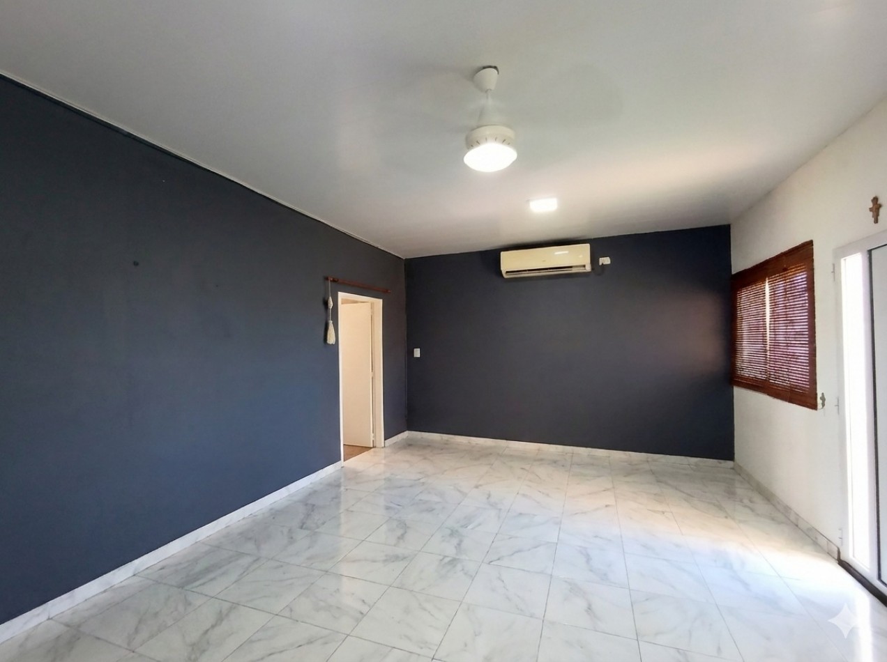 Casa a estrenar 2 dormitorios , cochera y patio - Praderas