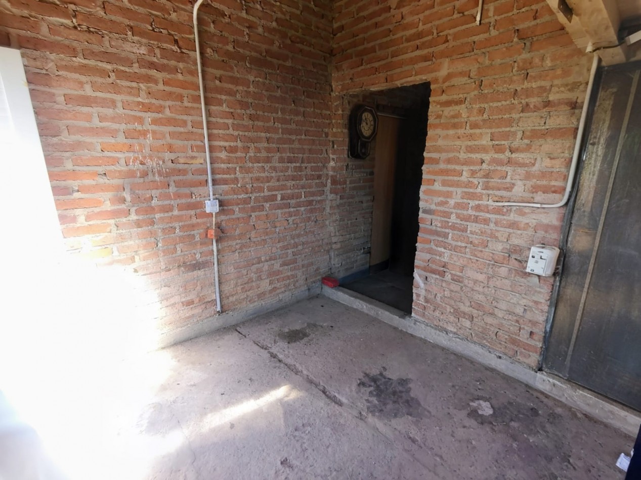 Casa a estrenar 2 dormitorios , cochera y patio - Praderas