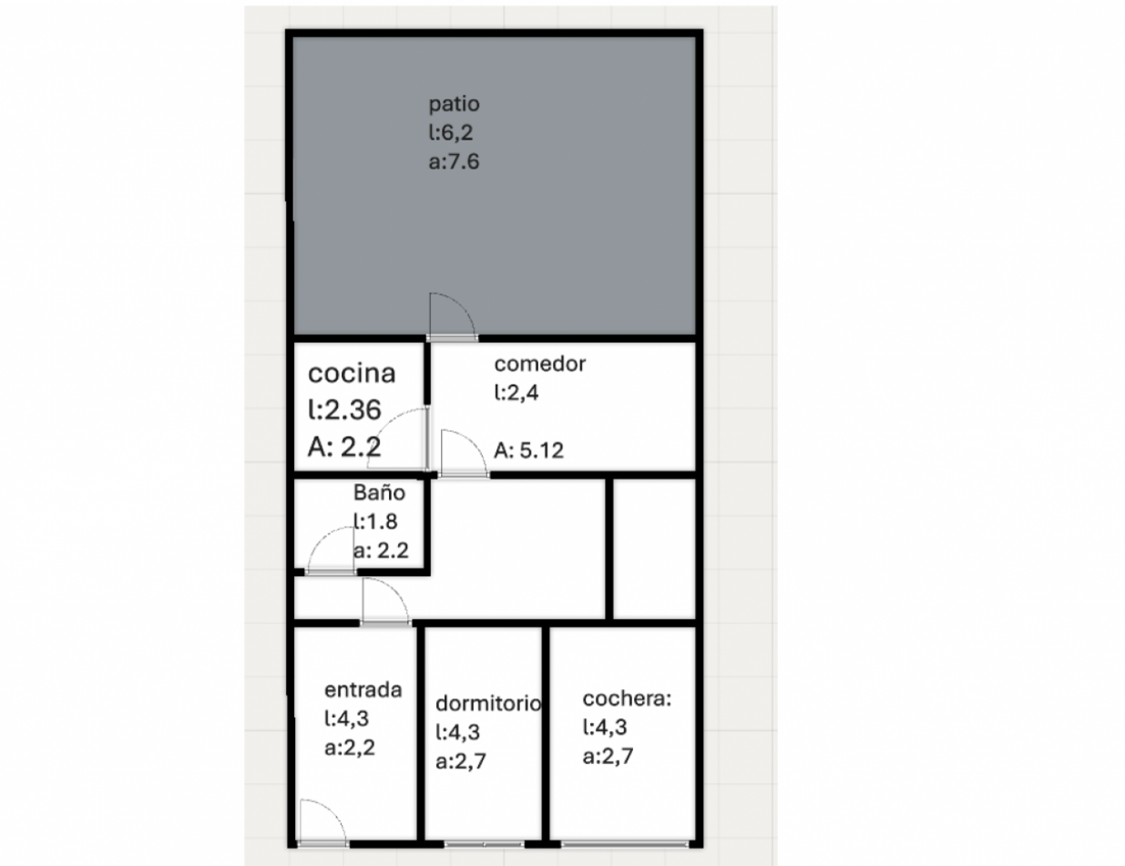 Casa con cohera y patio a metros de avenida galicia - posibilidad de dos dormitorios 