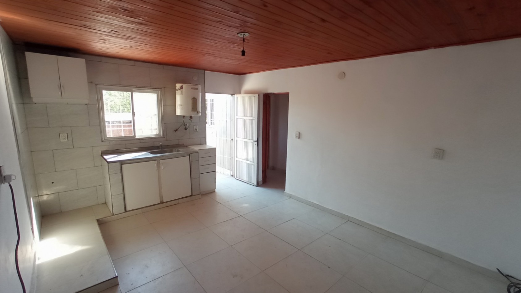 OPORTUNIDAD EN ZONA NORTE, SANTA FE - 2 PROPIEDADES CON COCHERA