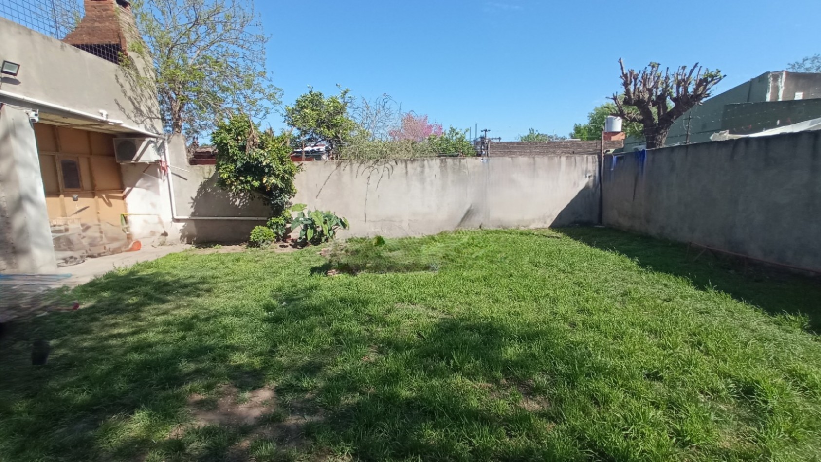 OPORTUNIDAD EN ZONA NORTE, SANTA FE - 2 PROPIEDADES CON COCHERA