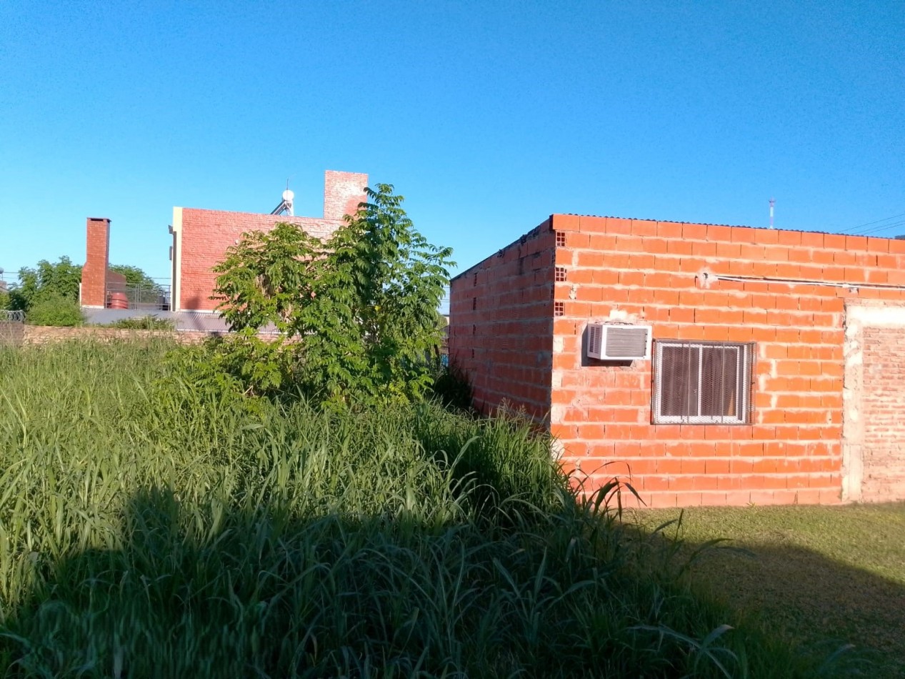 LOTE EN BARRIO ESMERALDA, SANTA FE 