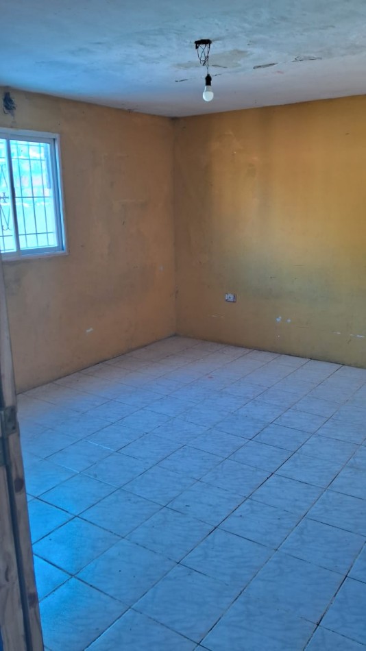 CASA A REFACCIONAR O DEMOLER, EN ZONA NORTE