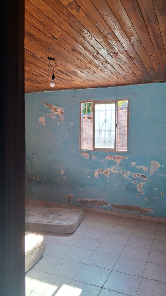 CASA A REFACCIONAR O DEMOLER, EN ZONA NORTE