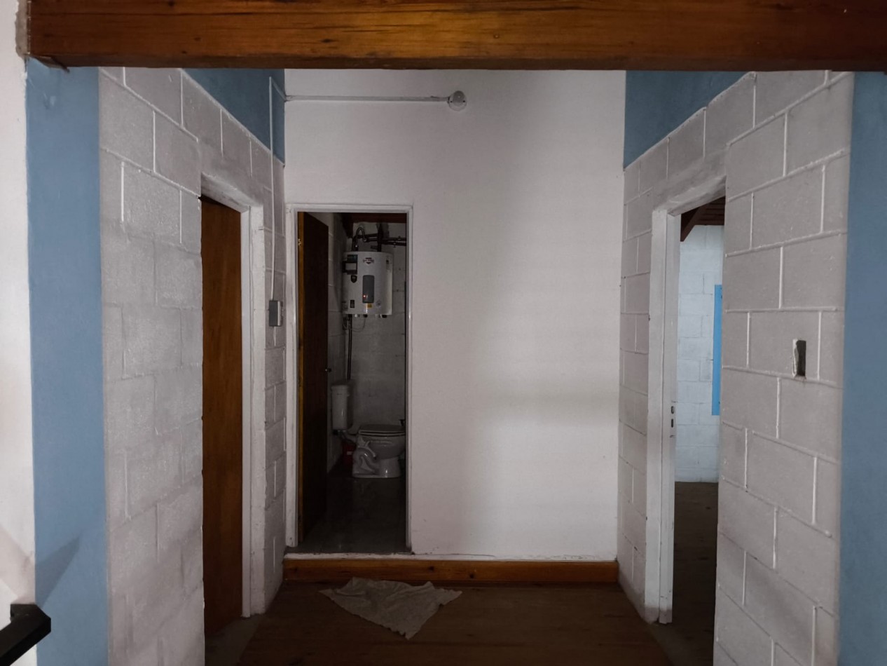 CASA CON PISCINA Y ESPACIO VERDE, SAUCE VIEJO