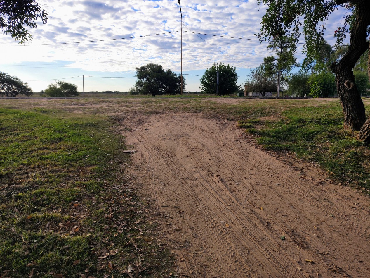 Cabaña con pileta en Los Zapallos | A 50 m Ruta 1 | Ideal descanso o renta