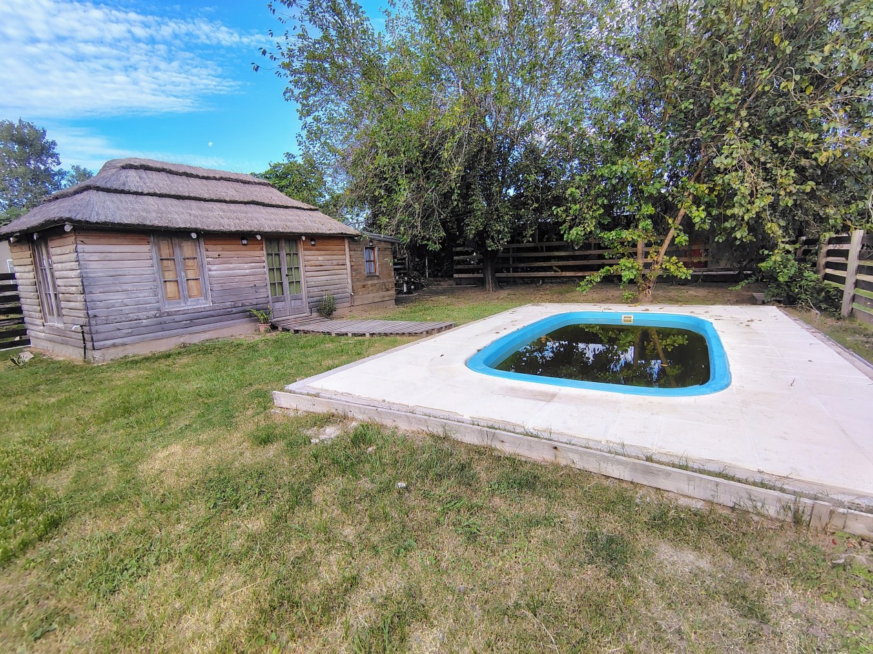 Cabaña con pileta en Los Zapallos | A 50 m Ruta 1 | Ideal descanso o renta