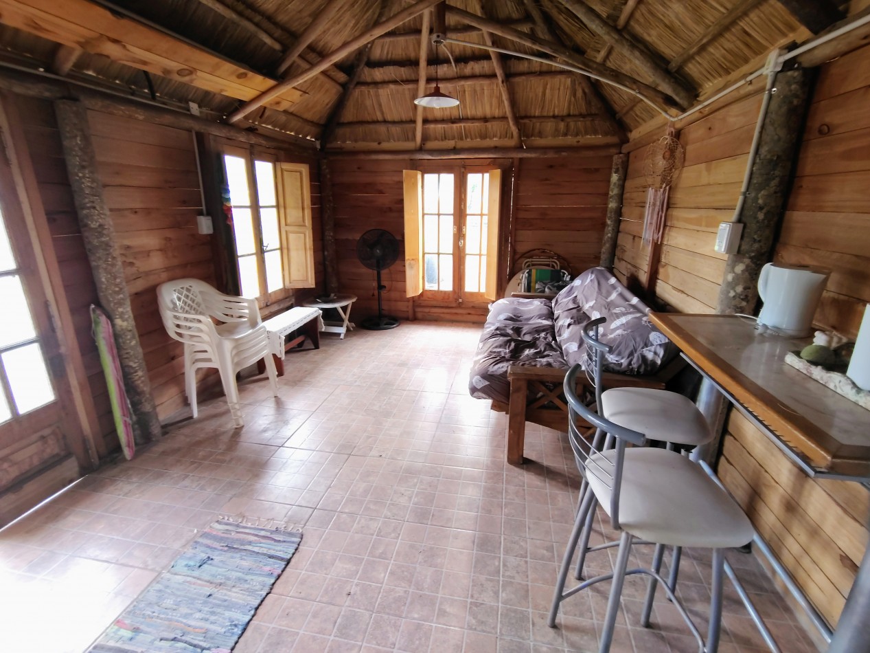 Cabaña con pileta en Los Zapallos | A 50 m Ruta 1 | Ideal descanso o renta