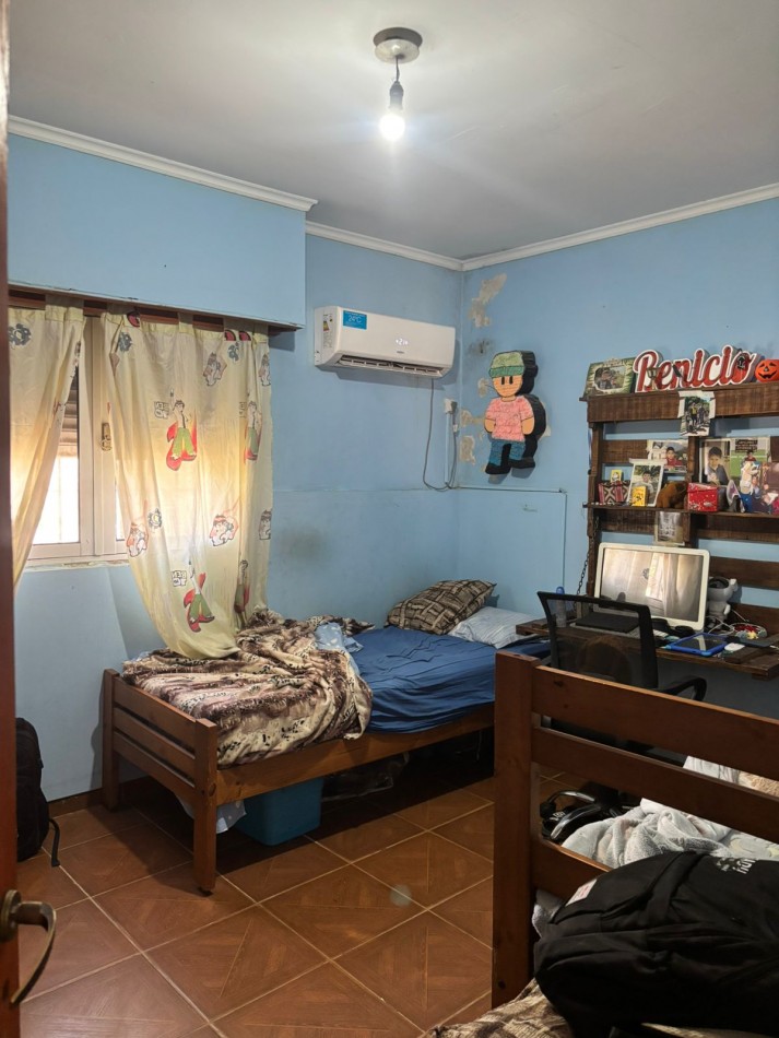 Casa de 2 Dormitorios cerca de Avenida, Santa fe