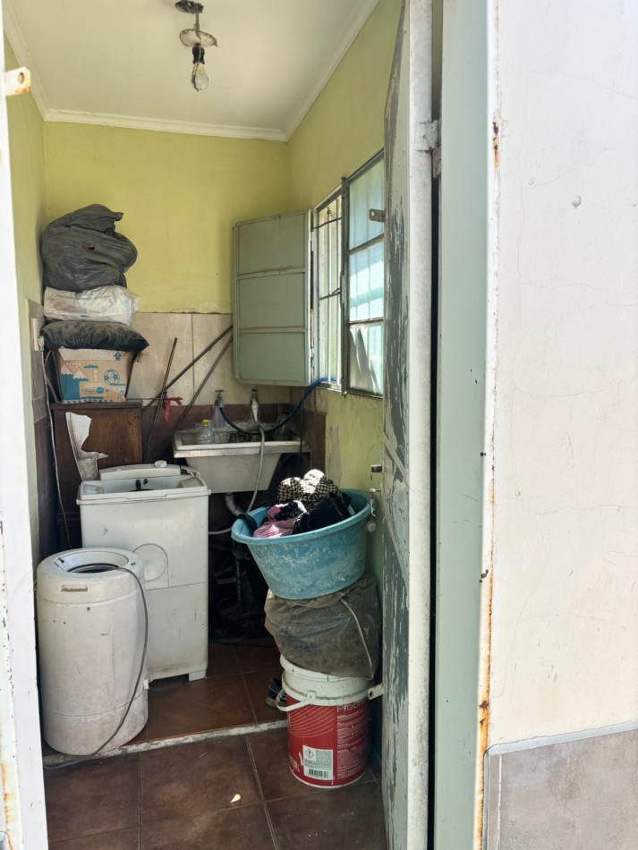 Casa de 2 Dormitorios cerca de Avenida, Santa fe