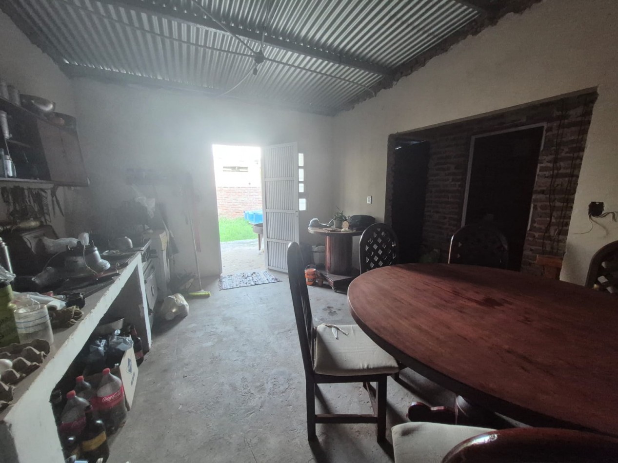 CASA EN BARRIO LOS HORNOS - SANTA FE 