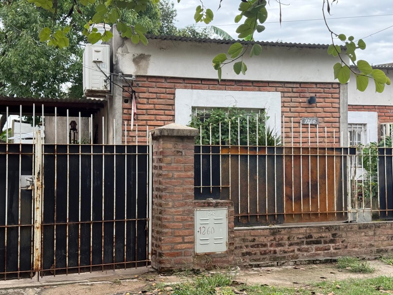 CASA DE 3 DORMITORIOS EN SANTO TOME