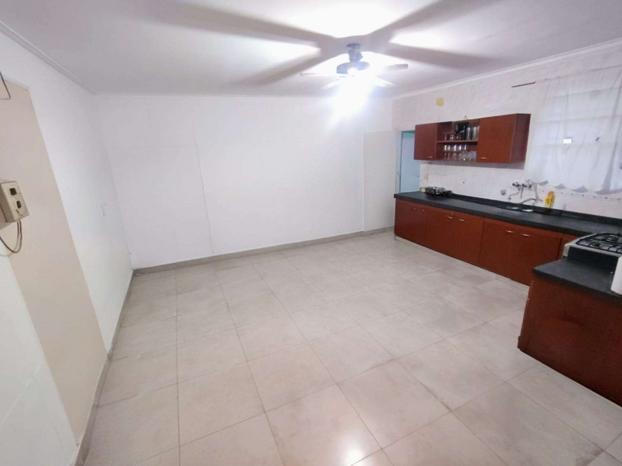 CASA DE 3 DORMITORIOS EN BARRIO MAYORAZ, SANTA FE