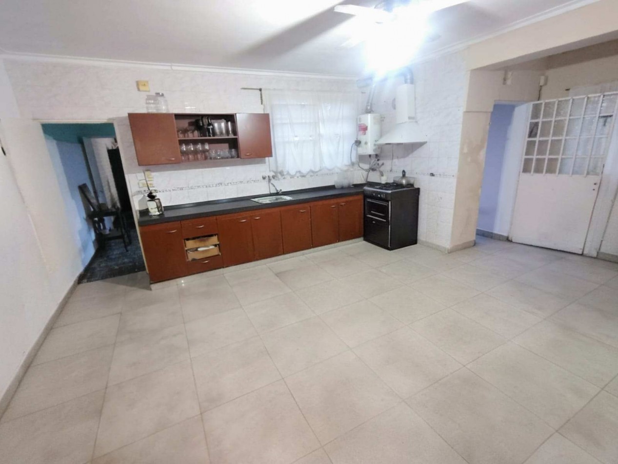 CASA DE 3 DORMITORIOS EN BARRIO MAYORAZ, SANTA FE