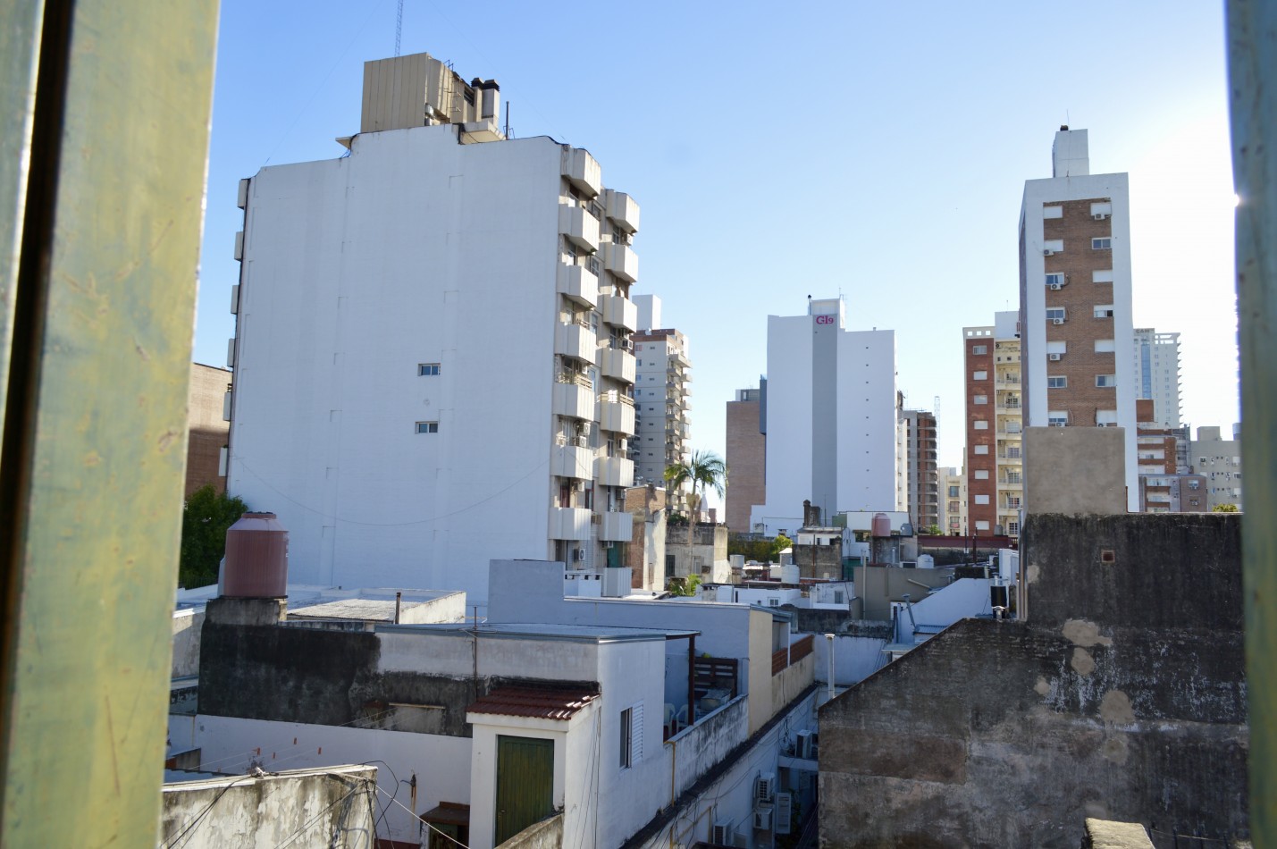 PISO COMPLETO A METROS DE BOULEVARD GALVEZ, SANTA FE