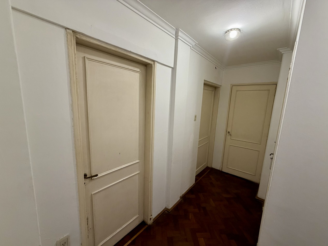 PISO COMPLETO A METROS DE BOULEVARD GALVEZ, SANTA FE