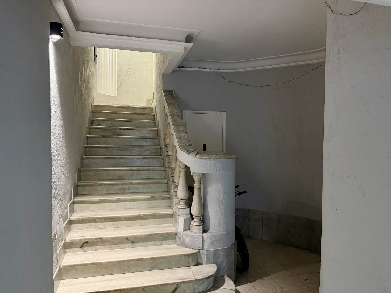 PISO COMPLETO A METROS DE BOULEVARD GALVEZ, SANTA FE