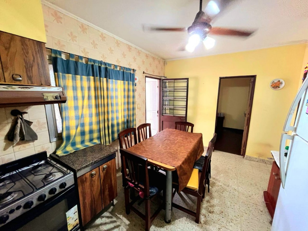 CASA DE 3 DORMITORIOS EN BARRIO GUADALUPE, SANTA FE